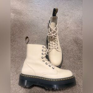 Dr. Marten Jadon III Cream Lace-Up Women's Boots Women Size 9